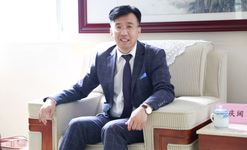 爱华教育董事长张庆阔