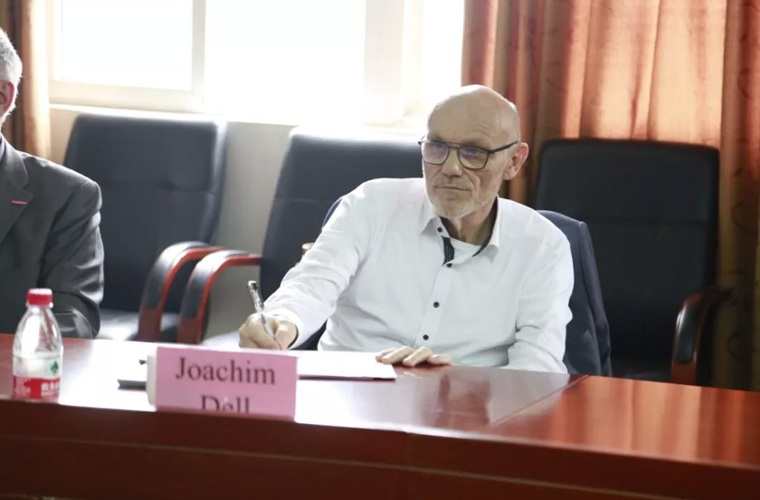 德国韦斯特尔堡职业教育学院校长Joachim Dell